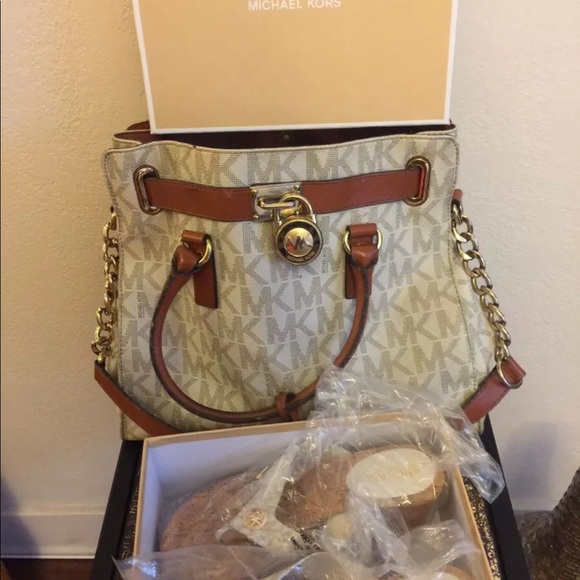 Michael Kors Hamilton matching sandals - Picture 5 of 6